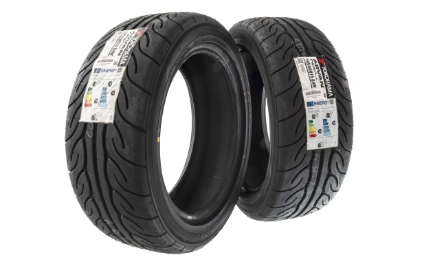 S2 / S3 Yokohama AD08RS 195 Front Tyres Image